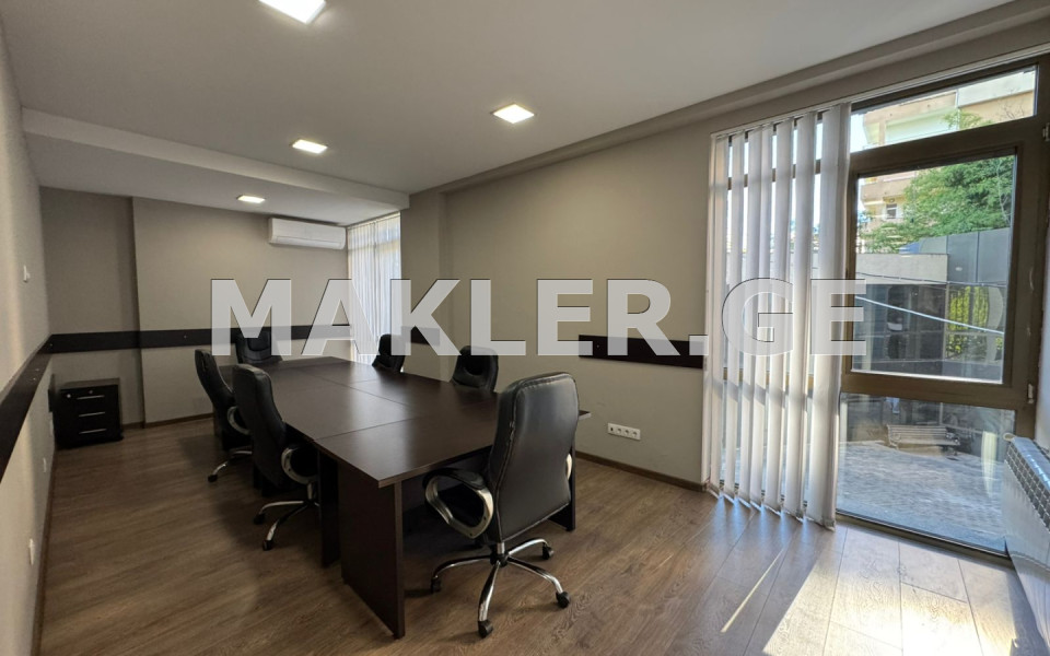  Сдаётся 201 m² площадь Офис в Ваке  на пр. И. Чавчавадзе 