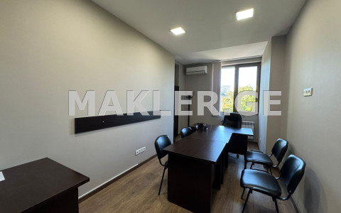  Сдаётся 201 m² площадь Офис в Ваке  на пр. И. Чавчавадзе 
