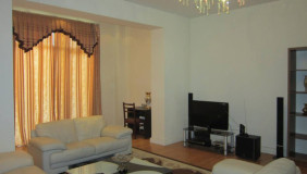 For Sale or For Rent 3 room  Apartment in Mtatsminda dist. (Old Tbilisi)