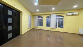 For Rent 128 m² space Office in Sololaki dist. (Old Tbilisi)