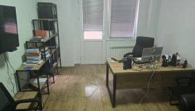 ქირავდება 143 m² ფართობის ოფისი ვაკეში