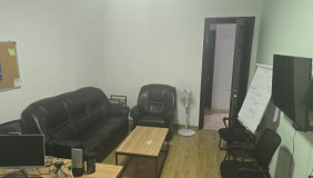 Сдаётся 143 m² площадь Офис в Ваке