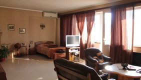 For Sale 5 room  Apartment in Saburtalo dist.