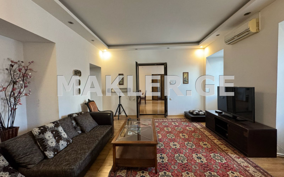  Satılık 120 m²  Büro & Ofis in Mtatsminda dist. (Old Tbilisi)  in Brosse st. 