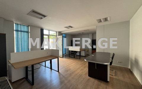  For Rent 230 m² space Office in Mtatsminda dist. (Old Tbilisi)  in Besiki st. 