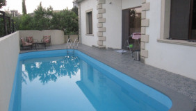 For Sale or For Rent 570 m² space Private House in Digomi 9