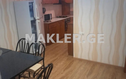  ქირავდება 4 ოთახიანი  ბინა ვაკეში  ლ. მიქელაძის ქუჩაზე 