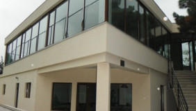 For Rent 242 m² space Commercial space in Vera dist.