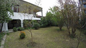 Продается 300 m² площадь Частный дом в Сабуртало