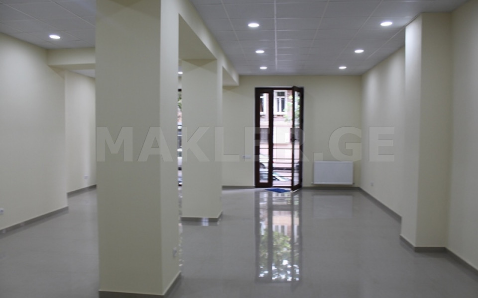 For Rent 100 m² space Commercial space in Vake dist.  on Ir. Abashidze st. 