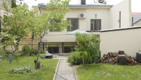 Kiralık 270 m²  Villa in Saburtalo