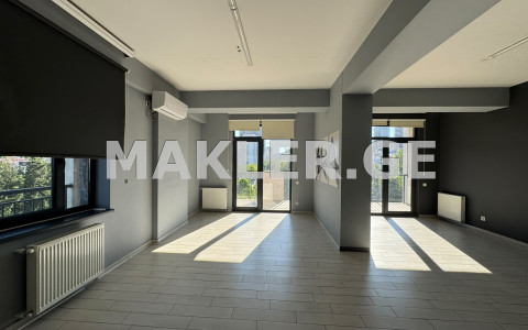  For Rent 225 m² space Office in Saburtalo dist.  in Al. Kazbegi Ave. 