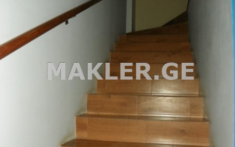  Продается 70 m² площадь Коммерческая площадь в Ваке  на ул. Кавсадзе 
