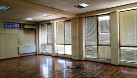 For Rent 215 m² space Office in Ortachala