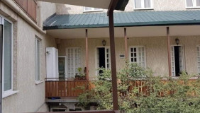 For Sale 4 room  Apartment in Mtatsminda dist. (Old Tbilisi)