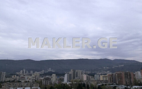  للبيع 4 room  الشقة في منطقة سابورتالو  in I.Gamrekeli st. 