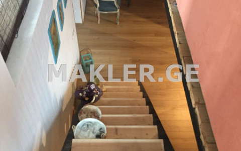 للبيع 4 room  الشقة في منطقة سابورتالو  in I.Gamrekeli st. 
