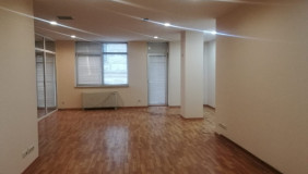 Продается 85 m² площадь Офис на Мтацминда  (Старый Тбилиси)