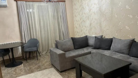 ქირავდება 3 ოთახიანი  ბინა ვერაზე