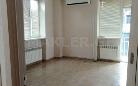  出租 7 room  公寓 萨布尔塔洛区  in Vazha-pshavela avenue 