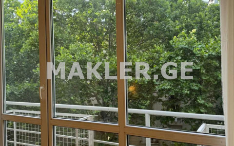  Kiralık 4   Daire in Vake dist.  on Ir. Abashidze st. 