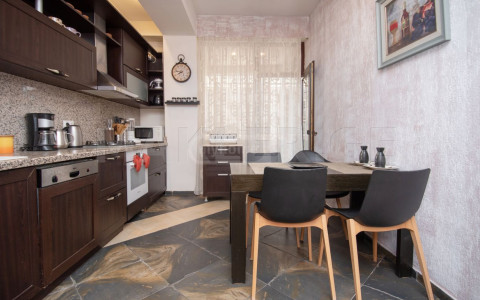  For Rent 3 room  Apartment in Vake dist.  in T.Tabidze st. 