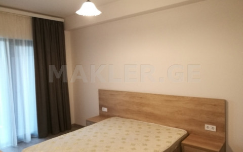  للإيجار 3 room  الشقة في منطقة سابورتالو  في هضبة نوتسوبيدزه 