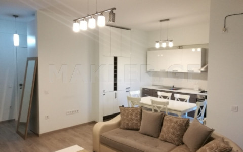  للإيجار 3 room  الشقة في منطقة سابورتالو  في هضبة نوتسوبيدزه 
