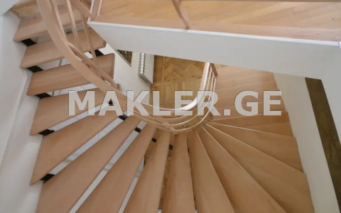  For Sale 8 room  Apartment in Vera dist.  in Shanidze st. 