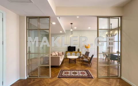  For Rent 3 room  Apartment in Mtatsminda dist. (Old Tbilisi)  in Shevchenko st. 