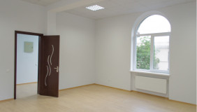 For Sale 352 m² space Office in Saburtalo dist.