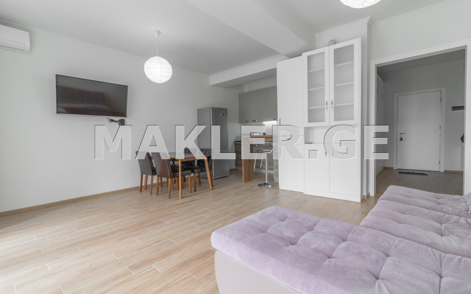  Сдаётся 2 комнатная  Квартира в Ваке  на ул. И.Абашидзе 