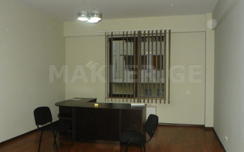  Сдаётся 122 m² площадь Офис на Мтацминда  (Старый Тбилиси)  на ул. Шевченко 