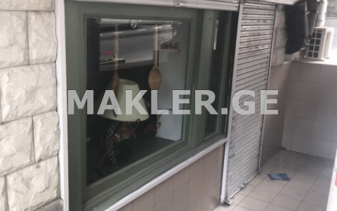  ქირავდება 70 m² ფართობის კომერციული ფართი ვაკეში  რ. ერისთავის ქუჩაზე 