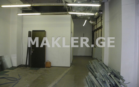  Сдаётся 180 m² площадь Коммерческая площадь в Чугурети  на пр. Агмашенебели 