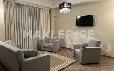  For Sale 4 room  Apartment in Avlabari dist.  in Ketevan Tsamebuli ave. 