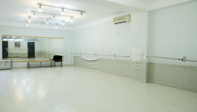 For Rent 101 m² space Commercial space in Vera dist.