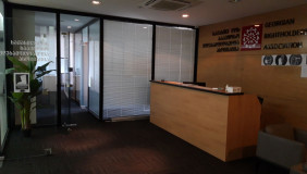 Kiralık 875 m²  Büro & Ofis in Mtatsminda