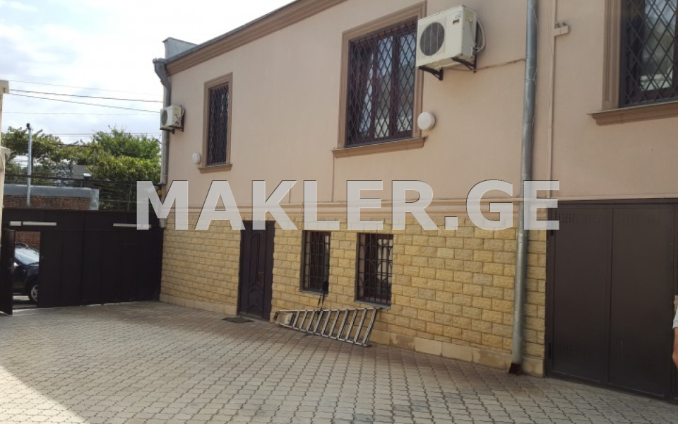  Сдаётся 300 m² площадь Офис в Ведзиси  на ул. Вазисубани 