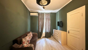 For Rent 3 room  Apartment in Sololaki dist. (Old Tbilisi)
