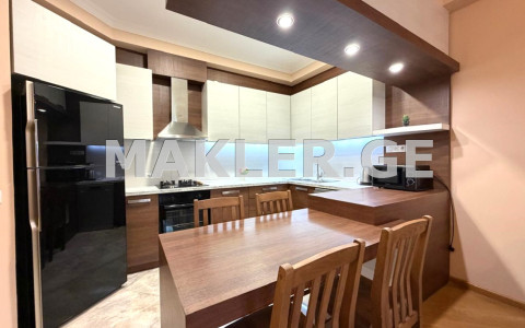  Сдаётся 3 комнатная  Квартира в Ваке  на ул. Кутателадзе 