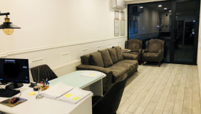 Satılık 72 m²  Büro & Ofis in Saburtalo