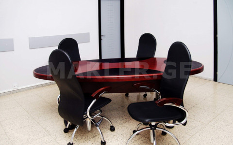  Сдаётся 500 m² площадь Офис в Авлабари  на ул. Метехи 