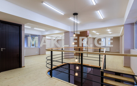  For Rent 240 m² space Office in Vake dist.  in Shrosha st. 