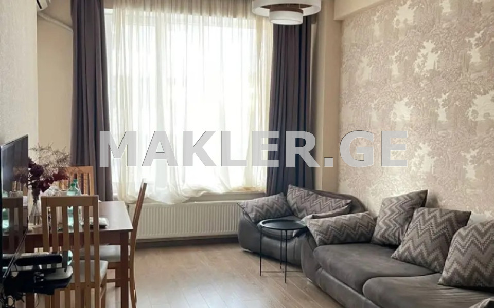  ქირავდება 3 ოთახიანი  ბინა ვაკეში  ყიფშიძის ქუჩაზე 