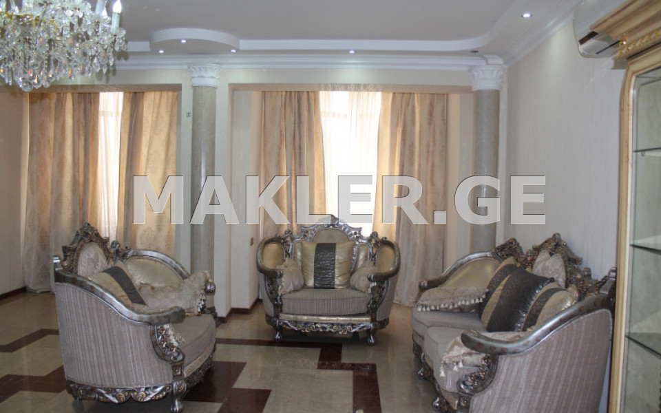  Kiralık 4   Daire in Vera dist.  in Kostava st. 