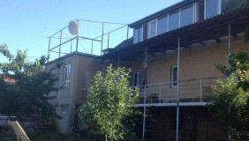 For Sale 400 m² space Private House in Oqrokana