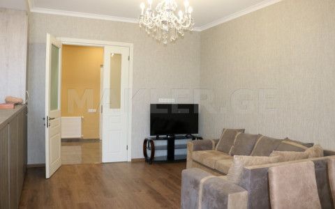  Сдаётся 3 комнатная  Квартира в Ваке  на ул. Шатберашвили 