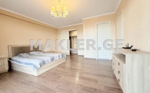  For Rent 3 room  Apartment in Vake dist.  in  Shatberashvili st. 