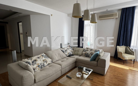  For Rent 5 room  Apartment in Vake dist.  in Paliashvili st. 